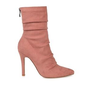 Journee Collection Markee Stiletto Heeled Boots in Blush Size 9